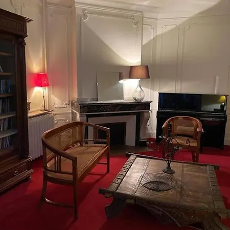 Belle Maison Avec Piscine